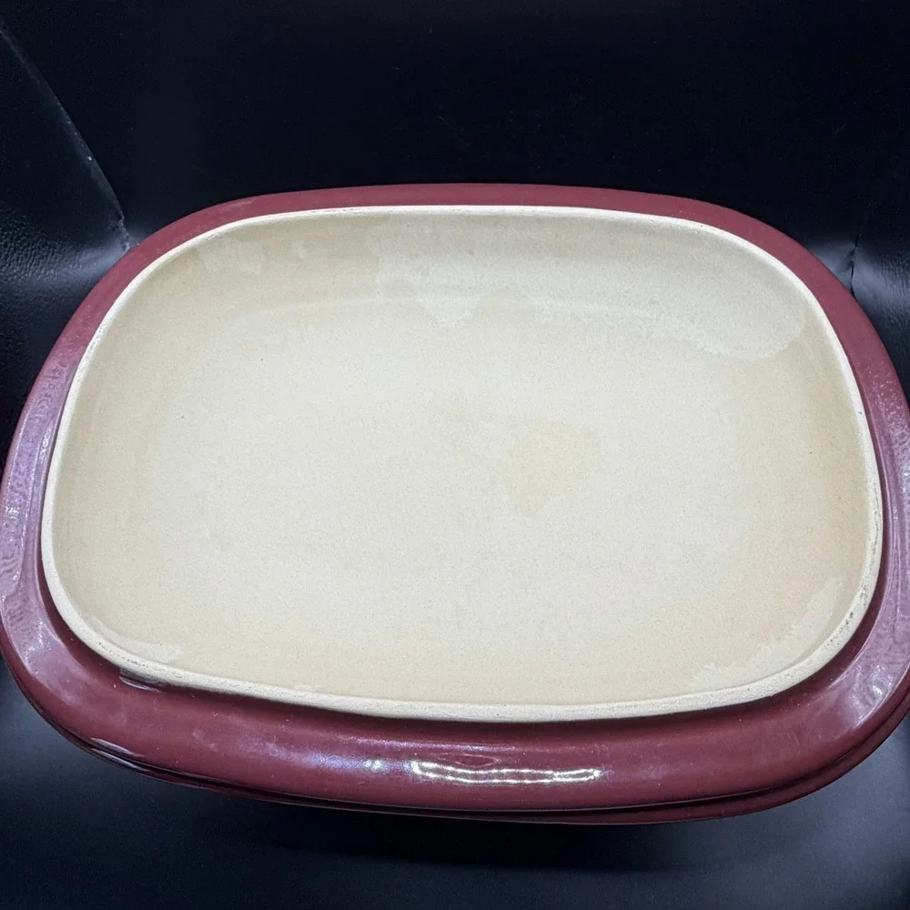Pampered Chef Deep Covered Casserole Baker w/ Lid Cranberry Stoneware 3.1qt